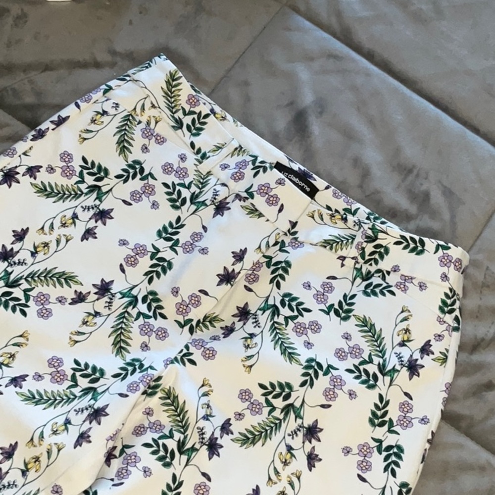 Liz Claiborne Career Emma Classic Floral print pants